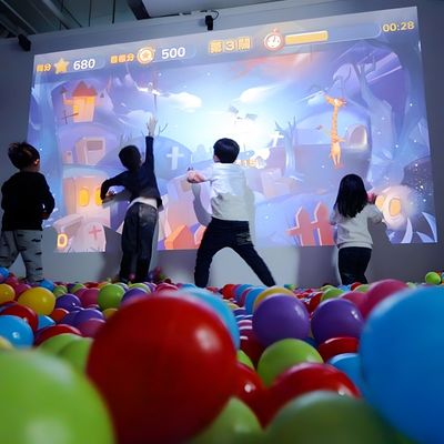 Καλή τιμή Μαγικό εσωτερικό παιδικό χώρο Smash Ball Διαδραστικό παιχνίδι προβολής τοίχου σε απευθείας σύνδεση