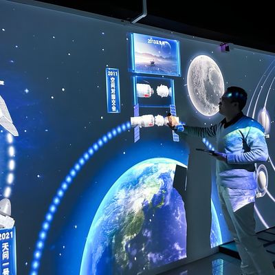 Καλή τιμή Διαδραστικός τοιχοπροβολέας εσωτερικού χώρου για μουσεία και χώρους πολιτιστικού τουρισμού σε απευθείας σύνδεση