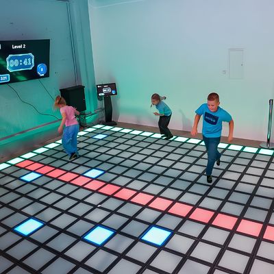 ποιότητας LED Floor Διαδραστικό Φως Ενεργό 300+ Παιχνίδι Διαδραστικό Led Dance Floor Factory εργοστάσιο