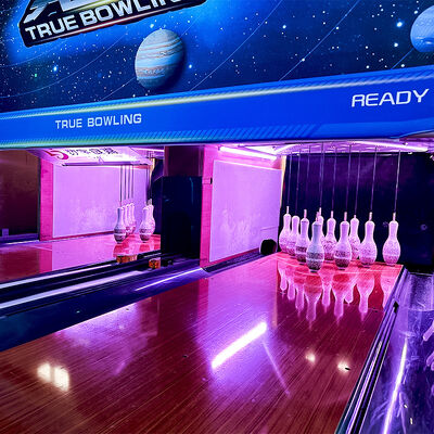 Καλή τιμή Rubber and Wooden Material Bowling Machine for Indoor Bowling Game in Entertainment Centers and Amusement Parks σε απευθείας σύνδεση