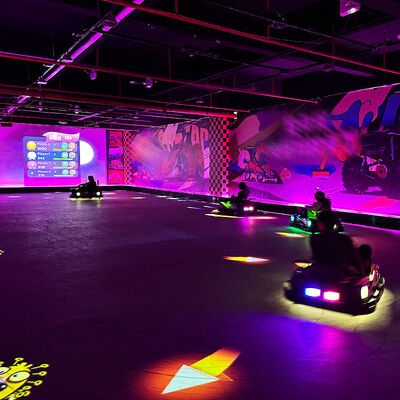 Καλή τιμή Go-Kart Indoor Playground AR εξοπλισμός μπαταρία Bumper Cars Immersive Interactive Floor Projector Παιχνίδι για Πάρκο Περιπέτειας σε απευθείας σύνδεση