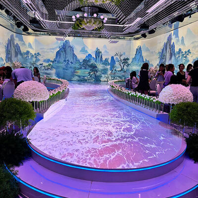 Καλή τιμή Σύστημα Εμβυθιστικής Προβολής με Φωτεινότητα 5200 Lumens, Ανάλυση 1920*1200 και 1-20 Κανάλια για Διαδραστική Προβολή σε Τοίχο και Δάπεδο σε απευθείας σύνδεση